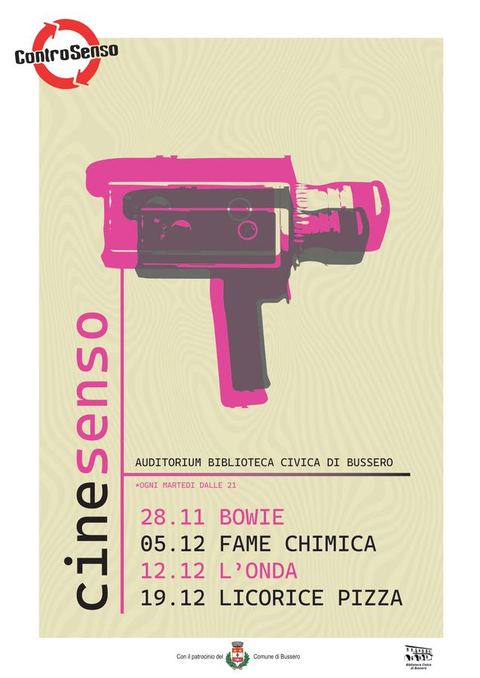 Locandina rosa di Cinesenso, rassegna di cinema in biblioteca, autunno 2023